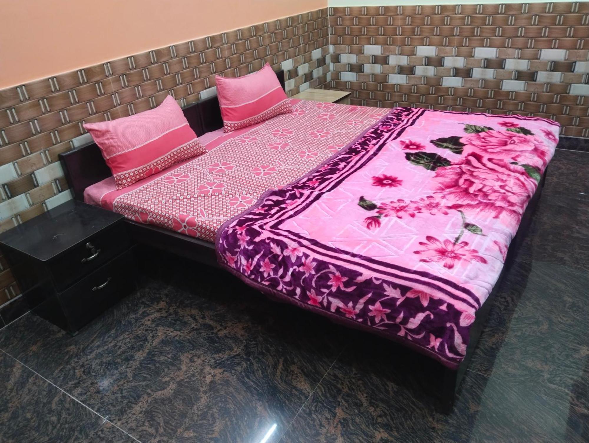 Shri Ji Bhawan Homestay Vrindavan